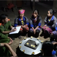 Pháp luật và đời sống: Xuống bản phòng, chống mua bán người