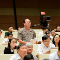 VOV - Quốc hội với cử tri: Quốc hội điện tử: Thực tiễn và giải pháp