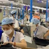 Chính phủ với người dân: Chính phủ với chính sách cho công nhân và người lao động 