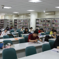 VOV - Quốc hội với cử tri: Dự thảo Luật Thư viện - đích đến là người đọc và phát triển văn hóa đọc