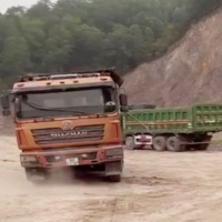 VOV - Pháp luật và đời sống: Bắc Giang tái diễn tình trạng khai thác đất trái phép