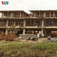 VOV - Quốc hội với cử tri: Sửa đổi Luật Đất đai 2013: Làm sao đáp ứng tốt hơn những đòi hỏi từ thực tiễn cuộc sống?