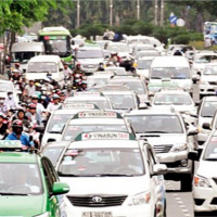 VOV - Quốc hội với cử tri: Dự án Luật Giao thông đường bộ sửa đổi: Cần khắc phục những bất cập về công tác quản lý giao thông đường bộ