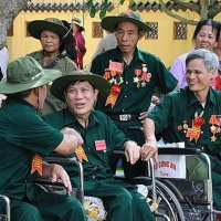 VOV - Quốc hội với cử tri: Pháp lệnh Ưu đãi người có công với cách mạng (sửa đổi) với nhiều điểm mới