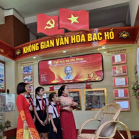 Xây dựng Đảng - Không gian văn hóa Bác Hồ- Gieo mầm yêu nước cho học sinh ở Bình Dương