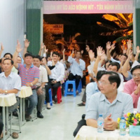 VOV - Hỏi đáp về bầu cử: Người ứng cử không đạt sự tín nhiệm của trên 50% tổng số cử tri tham dự tại Hội nghị cử tri nơi cư trú