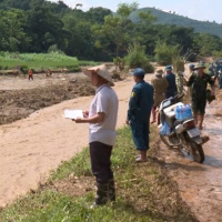 Xây dựng Đảng - Cán bộ, đảng viên đi trước bảo vệ dân và ứng phó với bão lũ, thiên tai