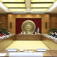 VOV - Quốc hội với cử tri: Chống lợi ích nhóm trong xây dựng luật