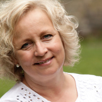 Maryann Davidsen 24 feb.19 Lær deg å leve på den positive siden av de åndelige lover