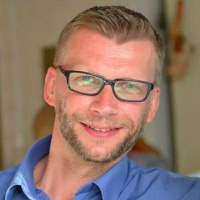 Stefan R Dahl 17 feb.19  Lær deg å leve på den positive siden av de åndelige lover