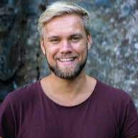 Marius Hodne - Jeg lever ikke lenger selv