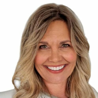 Tone Lise Gustavsen - Sommer i Salem 23.07.23 - Brenner ilden fremdeles her