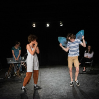 #114, gledališki: Več nas bo poslušalo, prej bo tega podcasta konec?