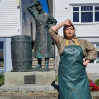 Mann i båt under Fiskeridagane