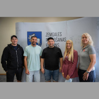 Izjūtas un pārdomas, atgriežoties Latvijā no citas zemes. Uzklausām stāstus Zemgalē