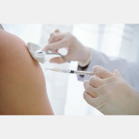 Drīz modīsies ērces: kāpēc svarīgi vakcinēties pret ērču encefalītu