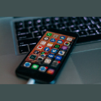 Sociālo mediju popularitāte ietekmē intelektuālā īpašuma tiesību turētājus