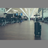 Atgādinājumi par drošības jautājumiem, ja grasies doties ceļā ar lidmašīnu