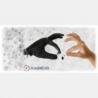 O izzivih in ugankah magnetno privlačnih tekočin