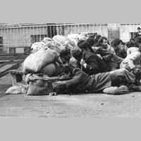 Revolūcija Irānā 1979.gadā: rodas jauna valsts - Islāma republika