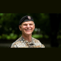 Kad karš kļūst personisks. Saruna ar grāmatas autoru, zemessargu Juri Ulmani