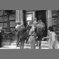 1932. gadā Vacijā pie varas nāk nacisti