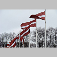 Vai Jūs esat par demokrātisku un valstiski neatkarīgu Latvijas Republiku?