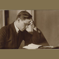 Dzejnieks Jānis Ziemeļnieks - viens no savā paaudzē zināmākajiem un lasītākajiem