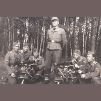 Latvieši nacistiskās Vācijas dienestā Otrā pasaules kara laikā