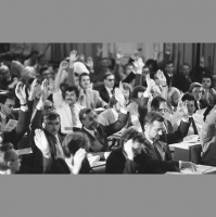 Neatkarības atjanošanas deklarācija. Atmiņas, politiskie un tiesiskie aspekti