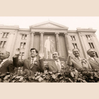 Voldemārs Hermanis. Zem LKP kupola. kas bija Latvijas kompartija?