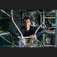 Skaņa, siltums un magnētiskā lauka svārstības var dot enerģiju tāliem kosmosa ceļojumiem