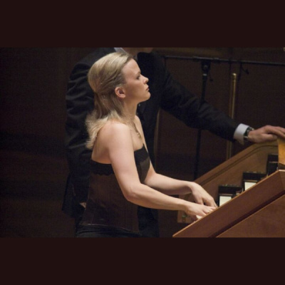 Viena Rga-daudz Talantu