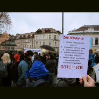 Protestniški tvitmiks