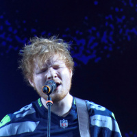 Ko vam album proda Ed Sheeran sam