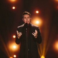 Skozi vitrino – Alex Volasko