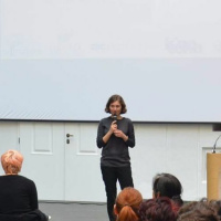 Hana Hawlina o krizi