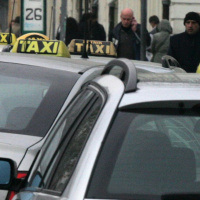 Mobilne taksi aplikacije