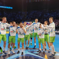 AVDIO: Zadnje sekunde radijskega prenosa in prve izjave