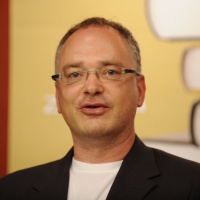 Dr. Dejan Verčič o pravici do zasebnosti