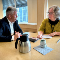 Kontrollutvalget spesial med kommunal- og distriktsminister Bjørnar Skjæran