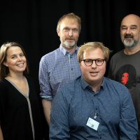 Frp i trøbbel, Boris Johnson og omstridt litteraturpris. Med Mats Ramo som gjest