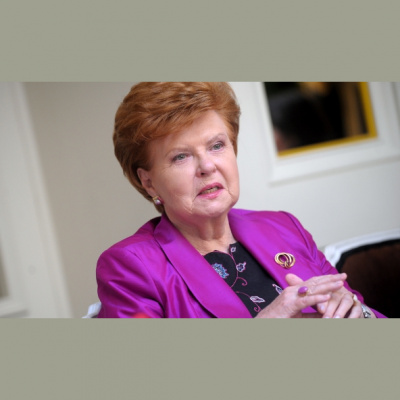 Zentas Maurias Esejas Prlasa Vaira Ve-freiberga