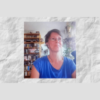 Piespiedu kopdzīve uz salas, jeb Arto Pāsillina romāns Paradīzes salas gūstekņi