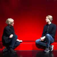 #10 Hedda Gabler: Regissør Fredrik Longva i samtale med Agnes Moxnes