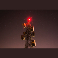 Mobilie sakari, 6G un lietu internets: diskutē LMT un Tele2 pārstāvji