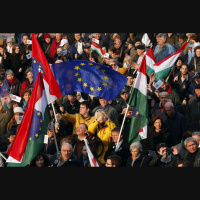 Notikumi pasaulē:Izmaiņas Eiropas Tautas partijas frakcijā,Nazarbajeva atkāpšanās un Krima