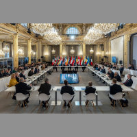 Eiropa spriež par atbalstu Ukrainai. Polijas zemnieku protesti. Zviedrija būs NATO