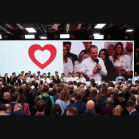 Kara Izraēlā ietekme uz procesiem citur pasaulē. Polijas parlamenta vēlēšanu rezultāti