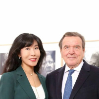 Episode 154. Altkanzler Schröder. Kort eller kontant?